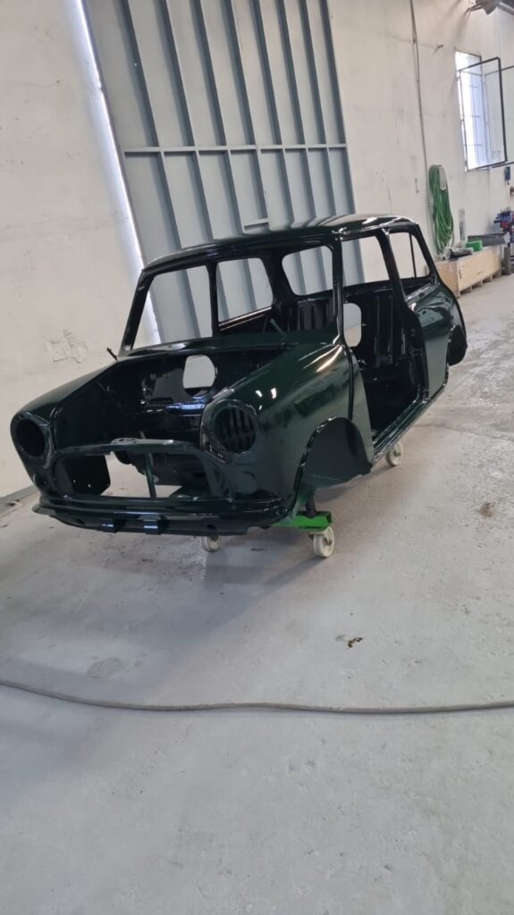 moldura coche antiguo